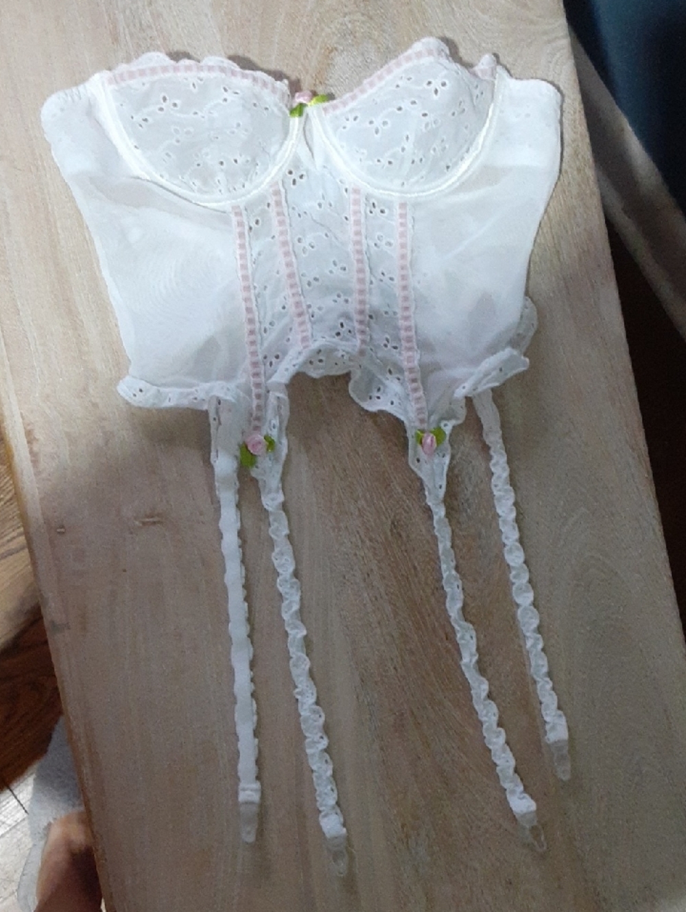 PrettyLittleThing White Eyelet Bustier with Pink Trim